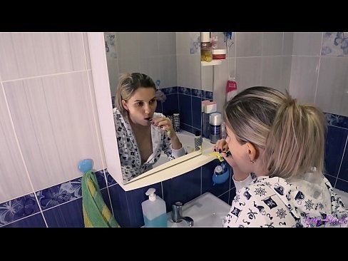 ❤️ Hack nuorten kanssa pyjamassa päättyy suullinen sperma perseeseen - letty musta ❌ Lutkat at us ﹏